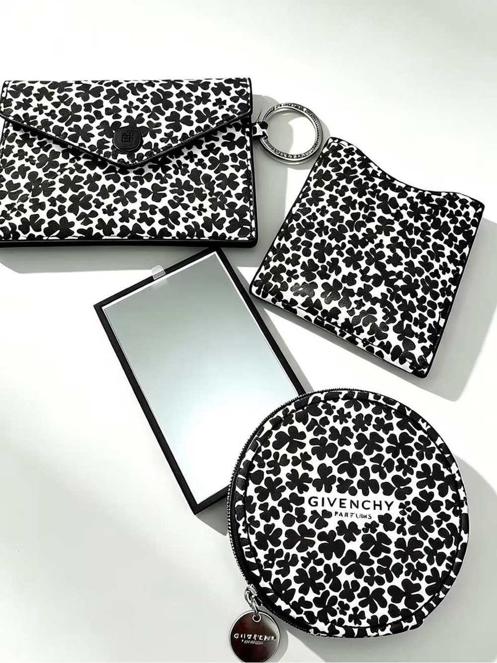Givenchy beauty mirror /card holder/coin purse set